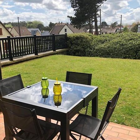 Beautiful Apartment With Gardenlk Cabourg Extérieur photo